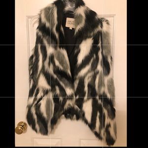 Fox fur vest